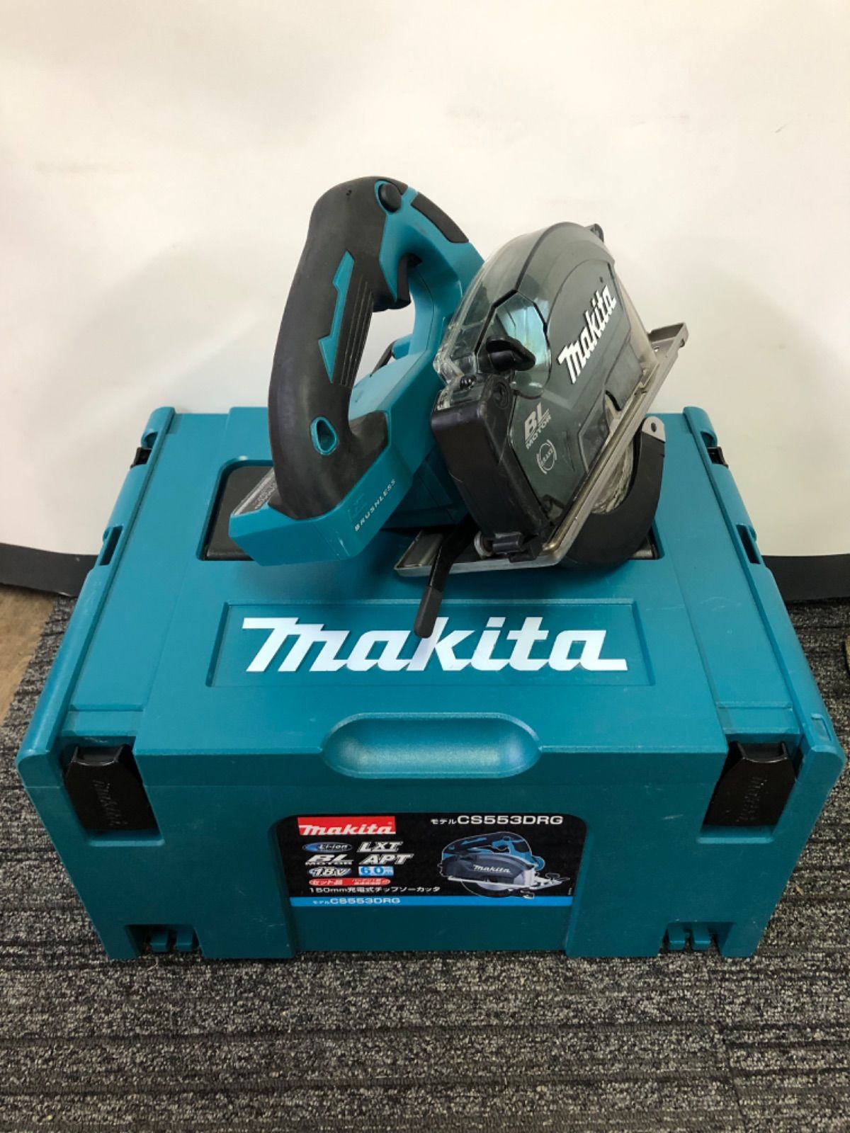 makita（マキタ） 150mm 充電式チップソーカッタ（18V仕様） CS553D