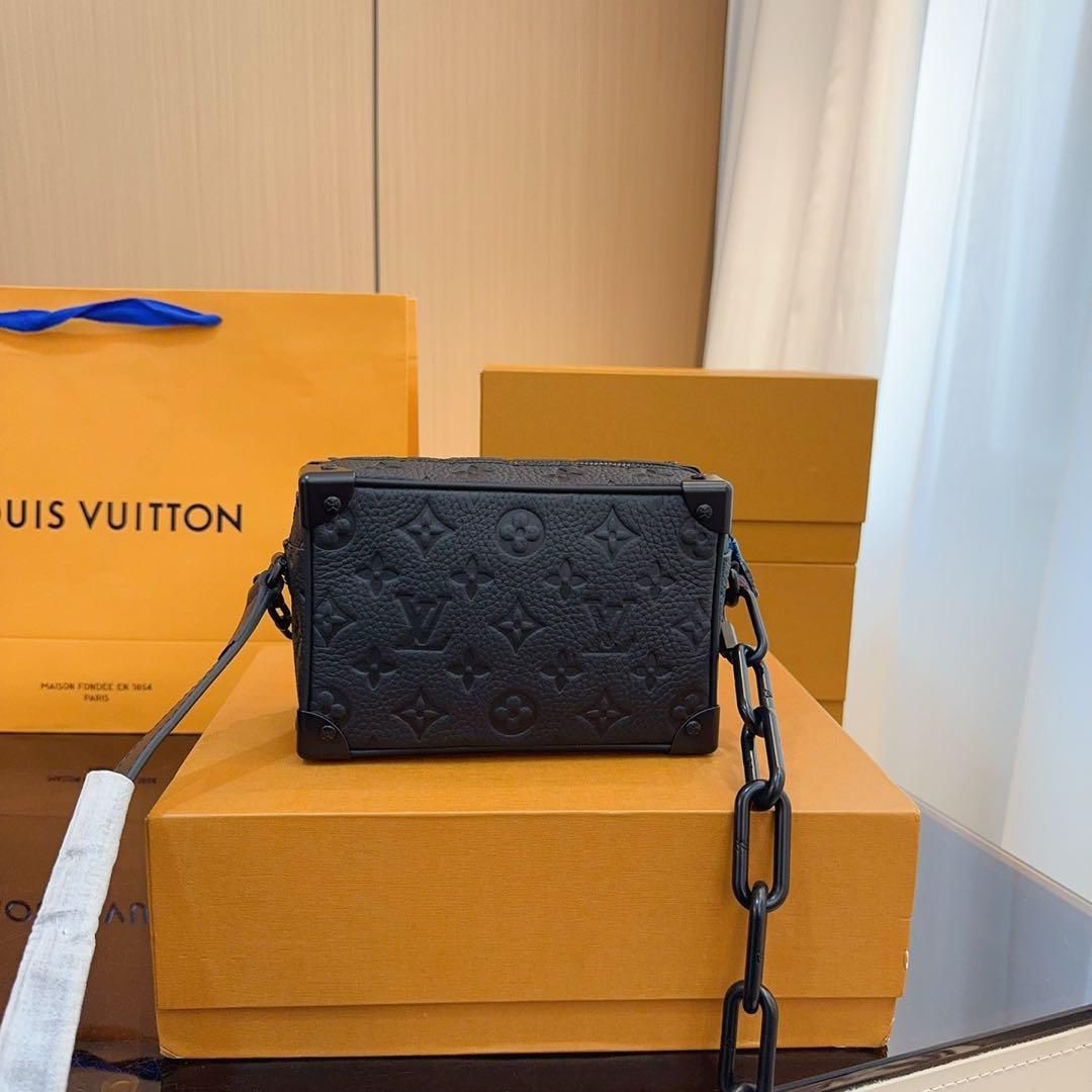 LOUIS VUITTON ミニ・ソフトトランク