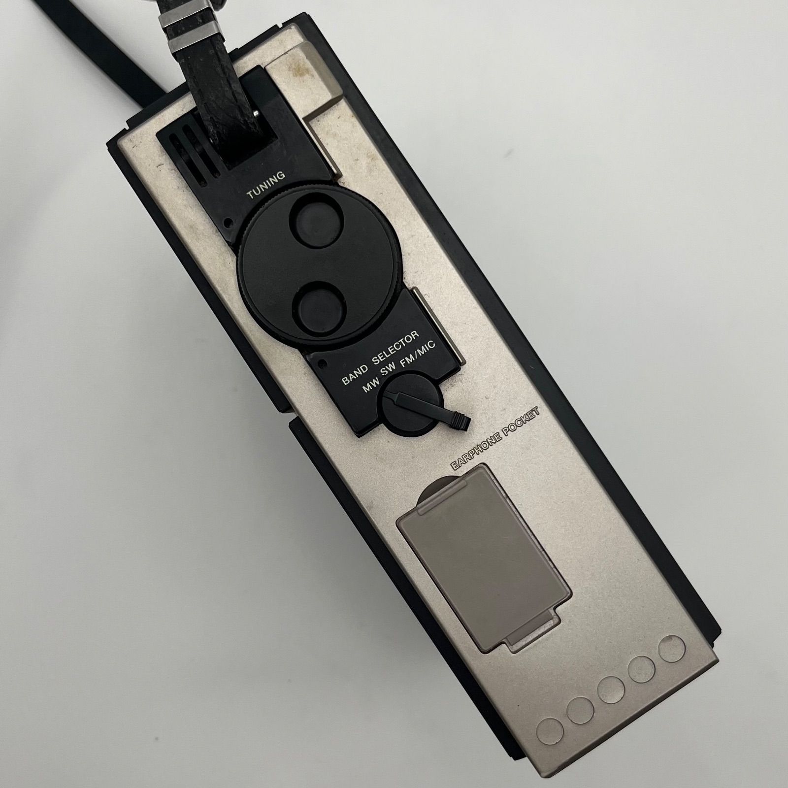 ジャンク品　SONY　ラジオ スカイセンサー ICF-5500 ジャンク品】SONY/ICF-5500/スカイセンサー/ケース付き/ソニー
