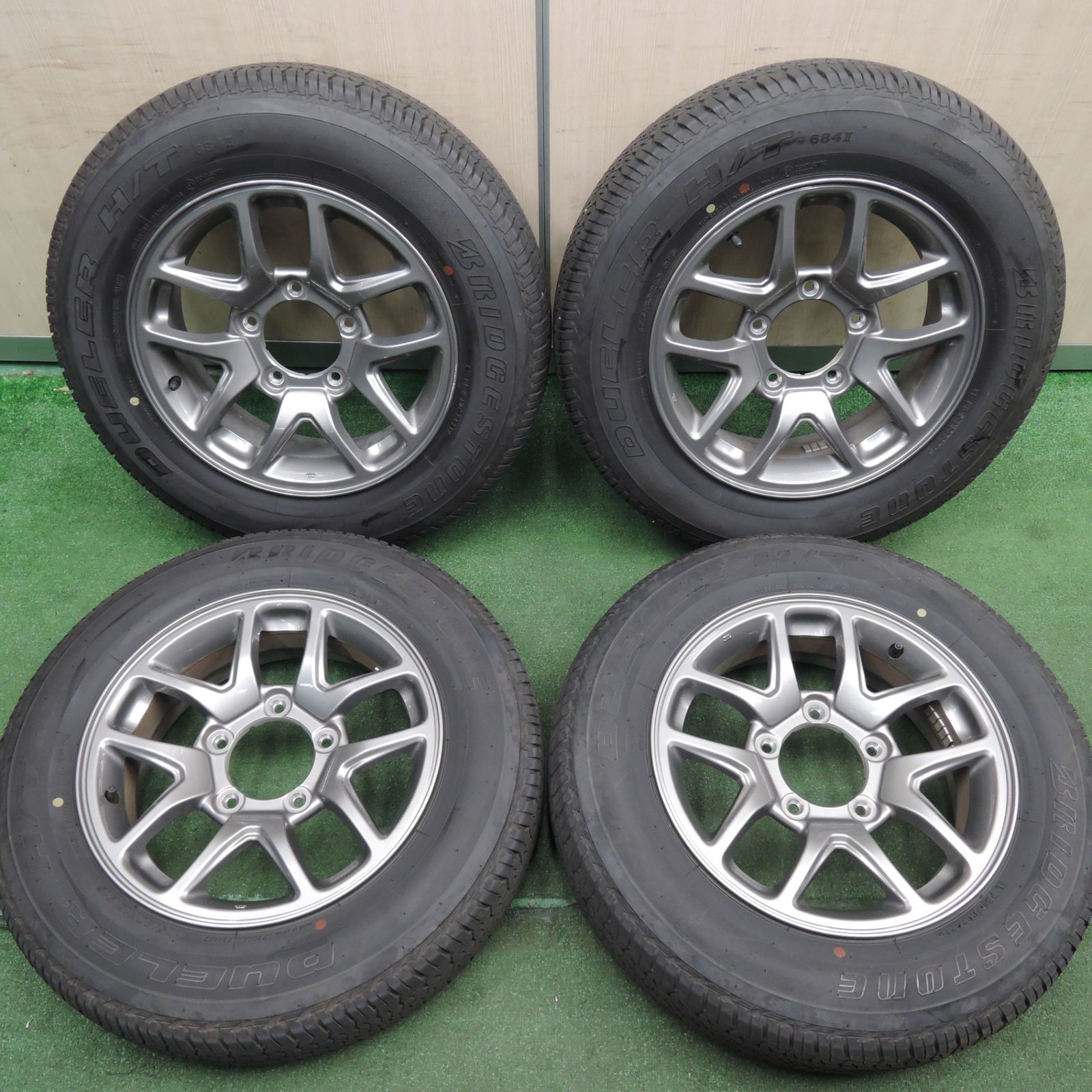 *送料無料* バリ溝！21年！キレイ！9.5分スズキ ジムニー 純正 175/80R16 ブリヂストン デューラー H/T 684Ⅱ 16インチ PCD139.7/5H4022309HAノ