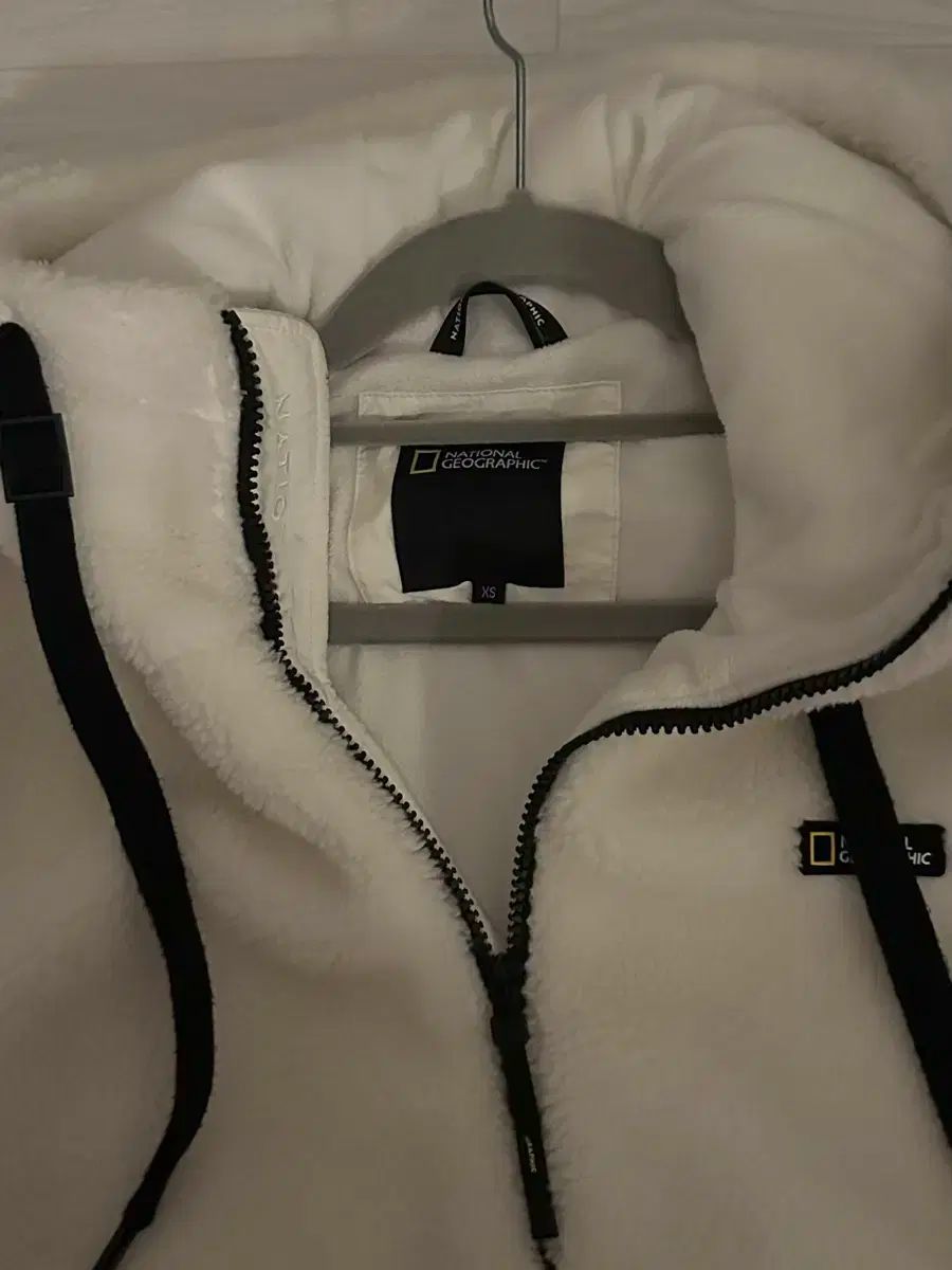 ナショナルジオグラフィック 뽀글이 フリース アイボリー