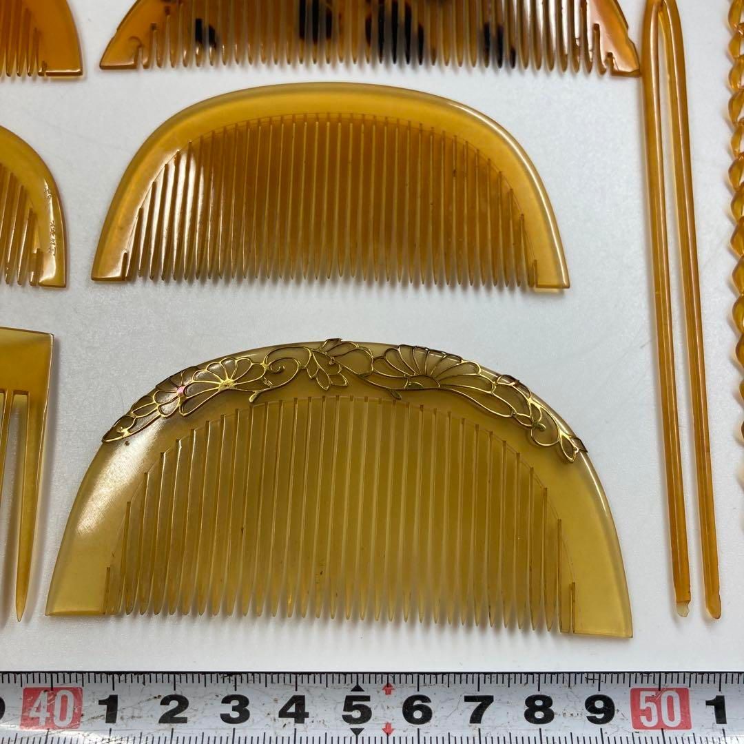 本白鼈甲　櫛、簪　84g  東Y5-1211② 本白鼈甲 櫛、簪 84g 東Y5-1211② 本べっ甲 かんざし 乱菊 （彫り
