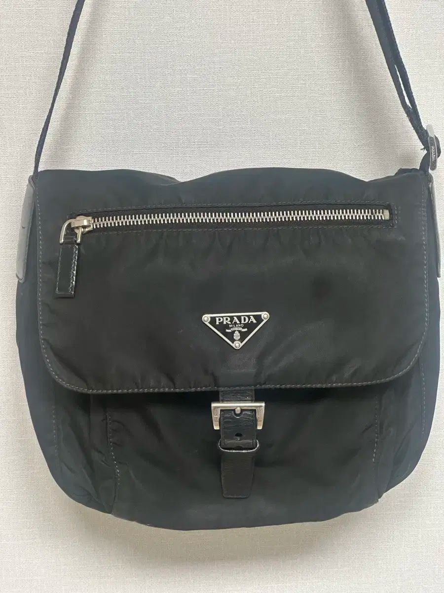 お洒落な PRADA プラダ ユニセックス ナイロン ポコノ クロスバック チュウジェバック 品質100％保証!