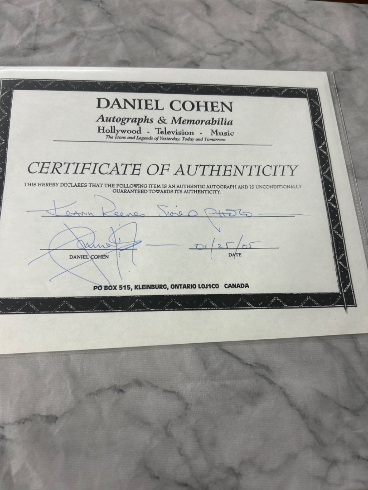 映画「マトリックス」 キアヌ・リーブス 直筆サイン入り8X10フォト