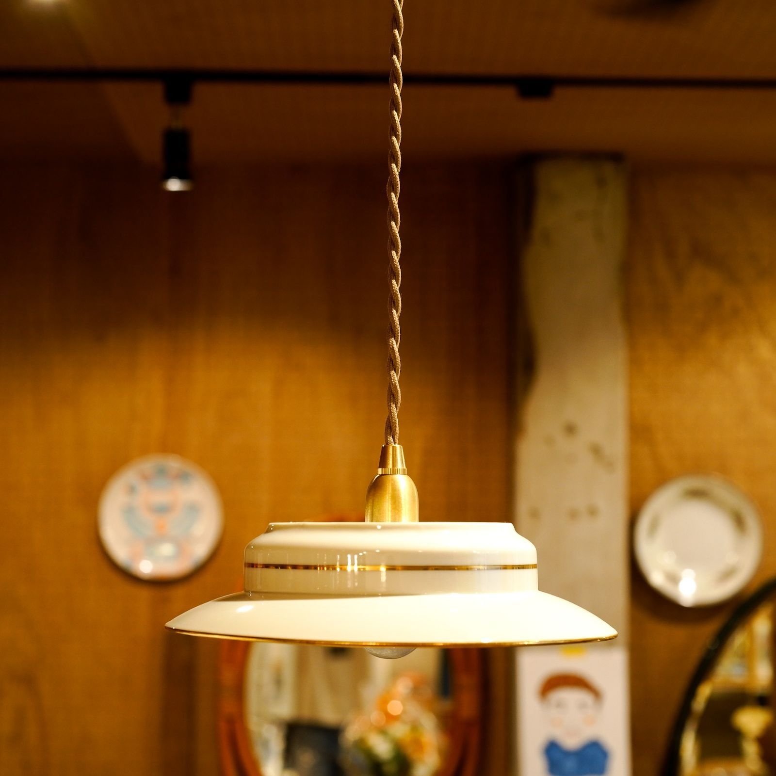 九谷焼　① 高級ライト　kutani pottly light 九谷焼｜九谷白峰｜灰皿｜リメイク｜ペンダントライト - メルカリ