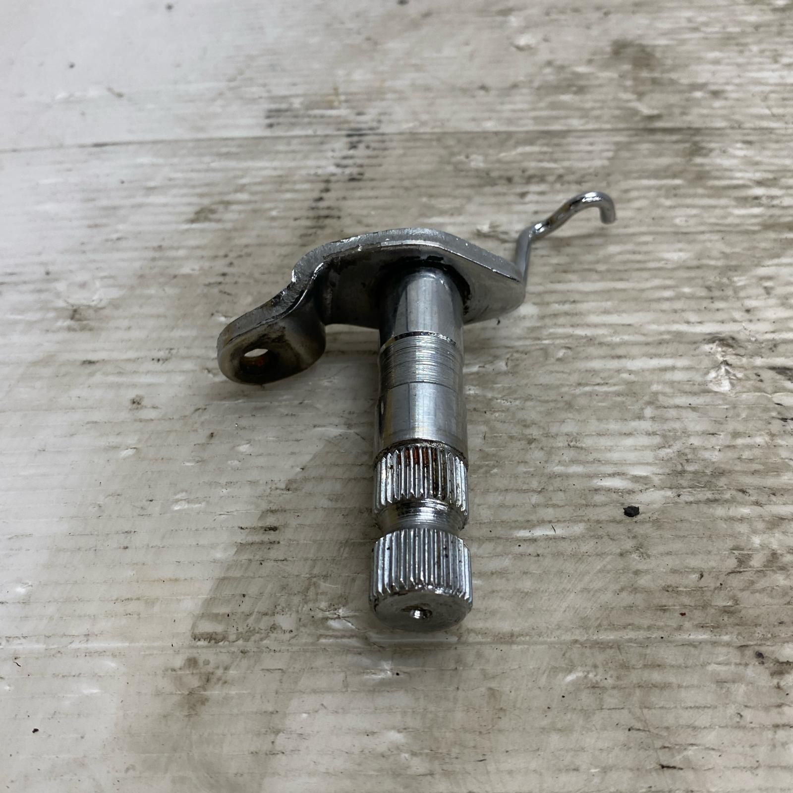 HONDA CBX400F/CBX550F ブレーキペダル シャフト ホンダ - メルカリ HONDA CBX400F/CBX550F ブレーキペダル シャフト ホンダ - メルカリ
