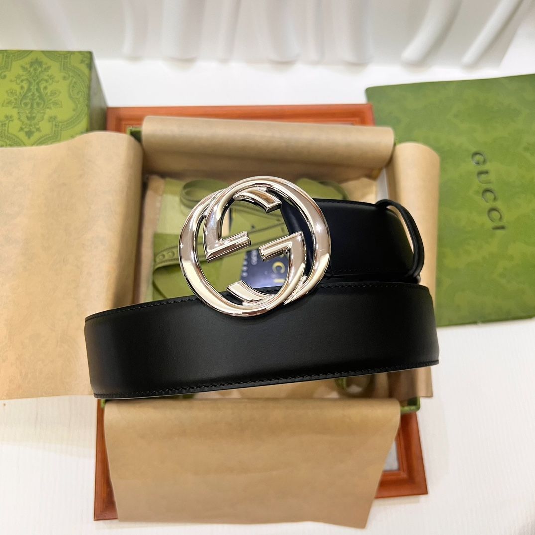 今日特価】Gucci 2024 年式 3.8cm 幅 輸入生地 & 本革ベルト-3