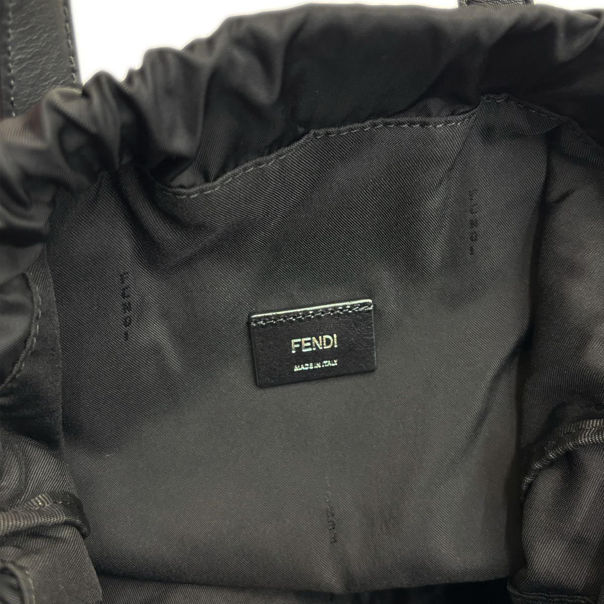 中古】 フェンディ ナイロン バックパック ブラック ボキャブラリー