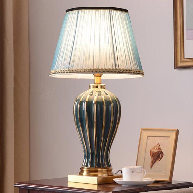 デザイン照明】マグネット可動式 ガラスドームLEDランプ 北欧風 卓上