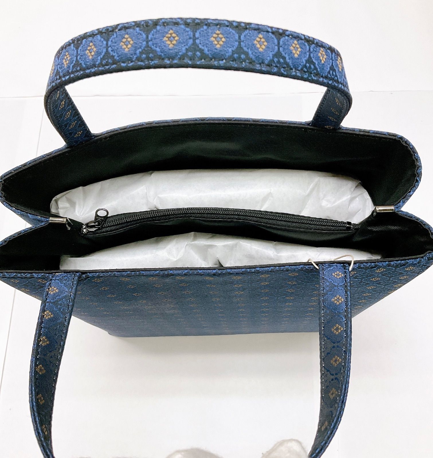 新品【和風 トートバッグ】お稽古バック 菱梅 金蘭 和装 着物 未使用 日本製 トートバッグ 和装小物 A4 金蘭 菱梅小紋 着物バック セカンド