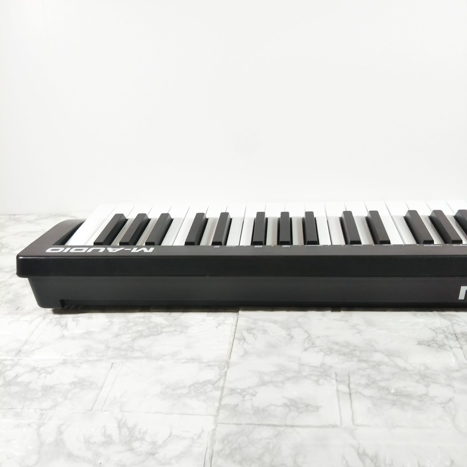 M-Audio USB MIDIキーボード 61鍵 Keystation61 M-Audio USB MIDIキーボード 61鍵 Keystation61 Amazon.co.jp: M