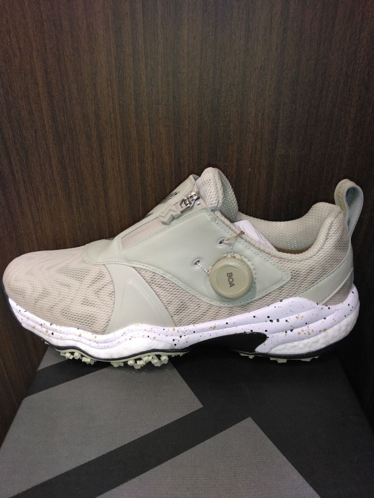 限定！【新品未使用】アディダス コードカオス 25 ボア NKZ93 スパイクレス ゴルフシューズ メンズ 2024年モデル  (新橋店) 介護靴 バックル