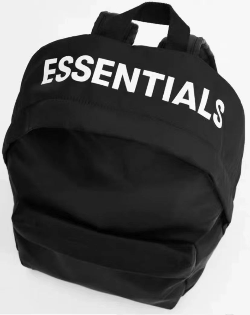 新品  希少カラー FOG ESSENTIALS リュック アイボリー ブラック