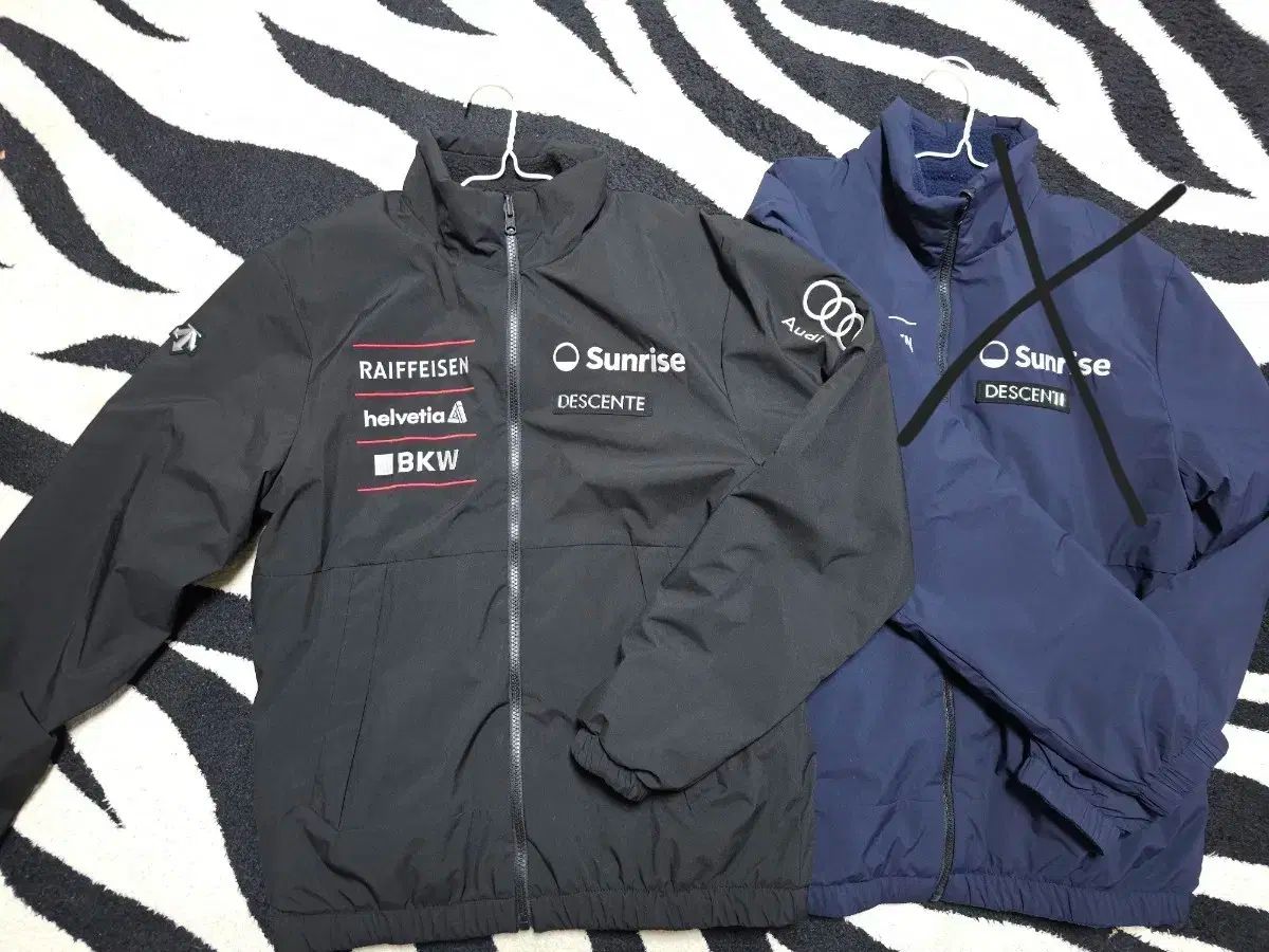 2025 デサント スイススキー リバーシブル フリース s