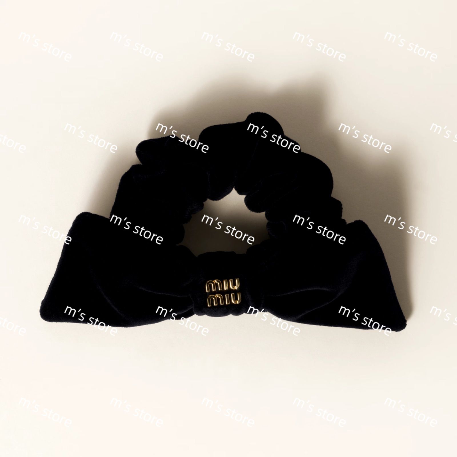 miumiu ブラック　ベルベット　シュシュ　リボン 新品 miumiu ミュウミュウ ベルベット シュシュ リボン ブラック miu