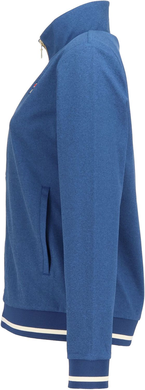 トラックジャケット