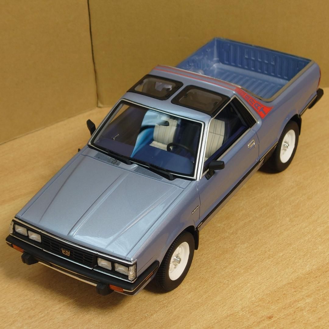 正規通販 1/18 スバル ブラット 1986 スペースメタリックブルー