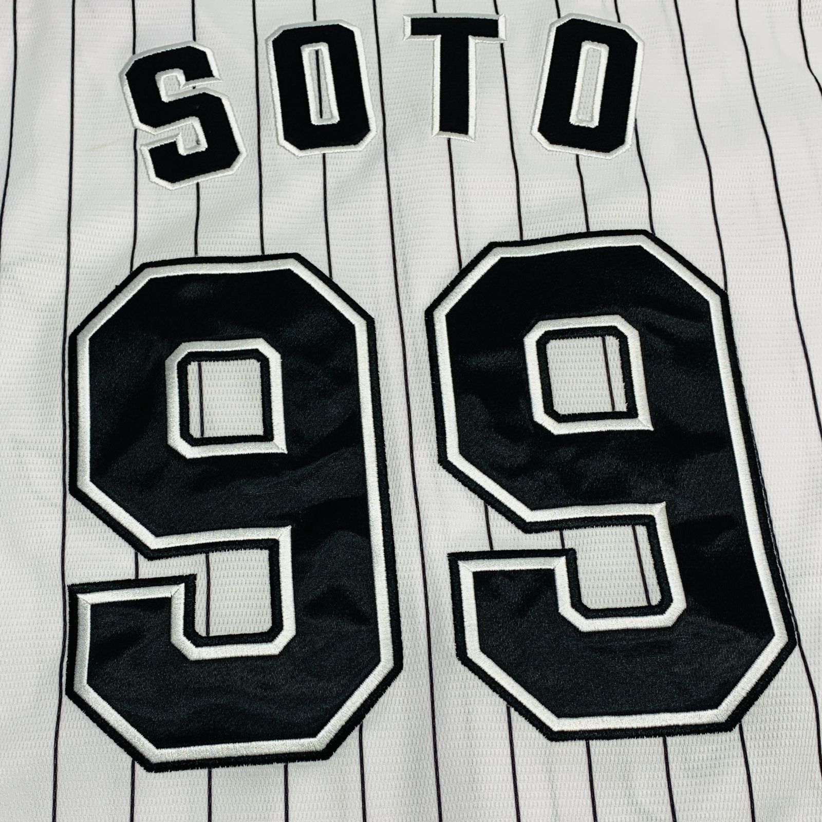 野球グッズ】【開封】MIZUNO（ミズノ）千葉ロッテマリーンズ