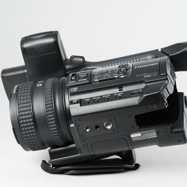 SONY ソニー HXR-NX100 NXCAM カムコーダー 業務用 未使用 Y4230467