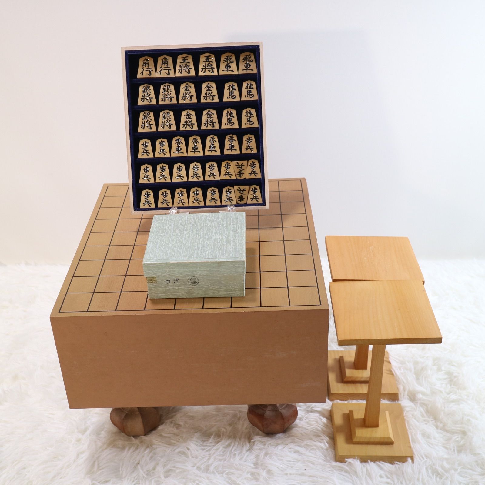 楽天市場】木製将棋セット 新桂5号折将棋盤セット プラ将棋駒歩