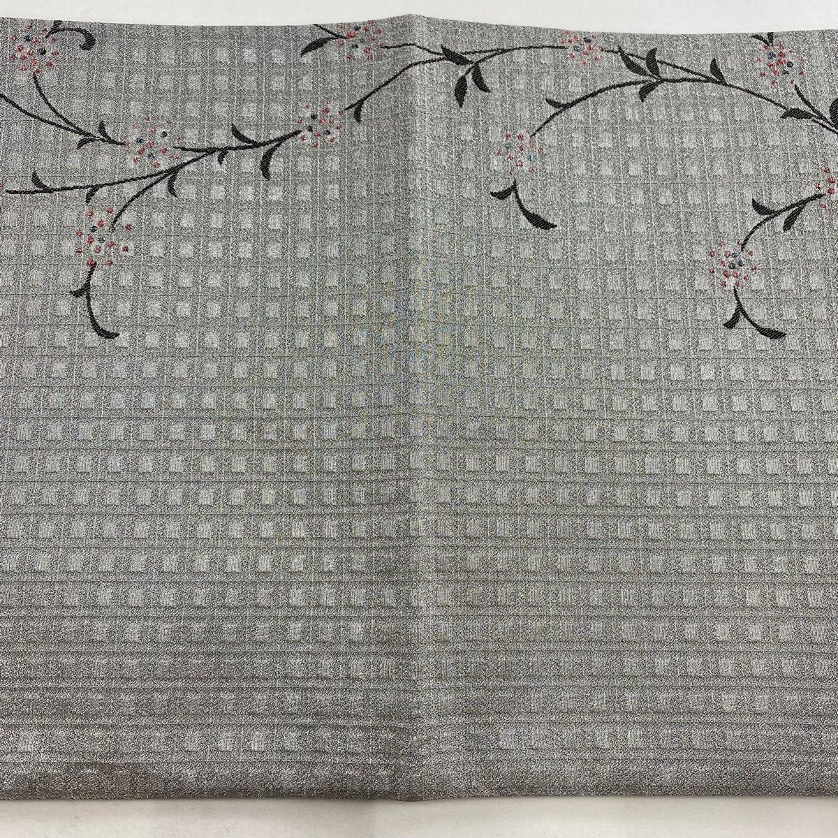 袋帯 美品 名品 落款 SEIKO MATSUDA 草花 格子 銀糸 箔 銀色 六