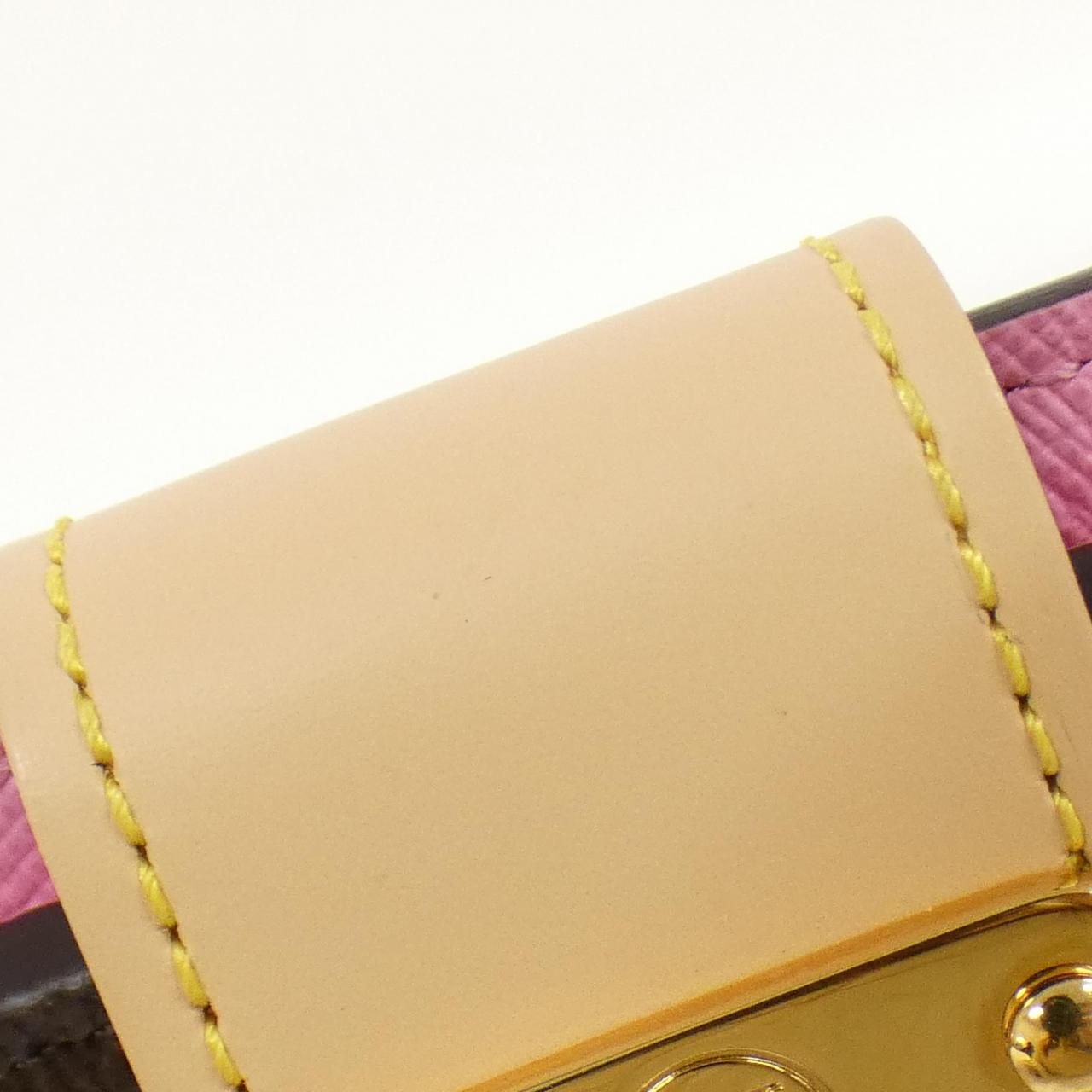 クヴェルテュール