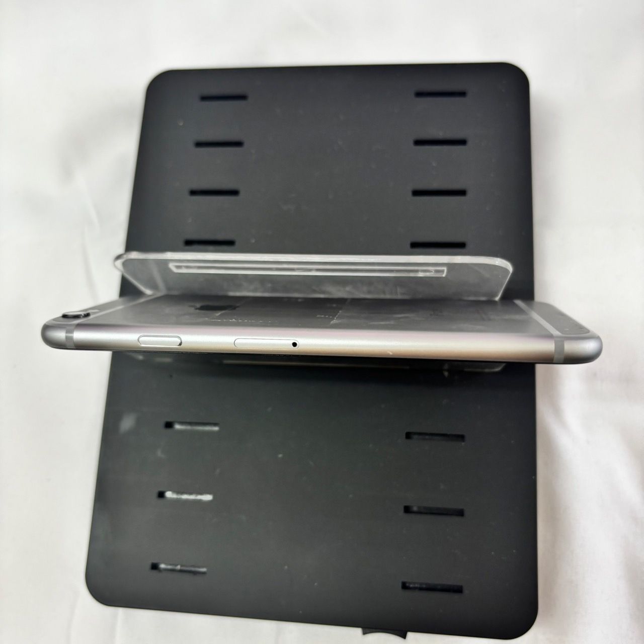 iPhone 6s スペースグレー 64GB Refurbished Apple iPhone 6S (Space iPhone 6s スペースグレー 64GB Refurbished Apple iPhone 6S (Space