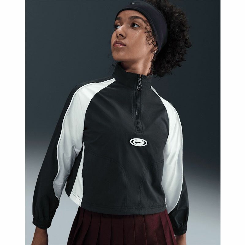 ナイキ キッズ ジュニア ウィンドブレーカー 上下 130cm-160cm 子供服 NIKE YTH 長袖ジャケット ロングパンツ セットアップ ウインドブレーカー 上下組 子ども スポーツウェア HQ9403-HQ9419-010