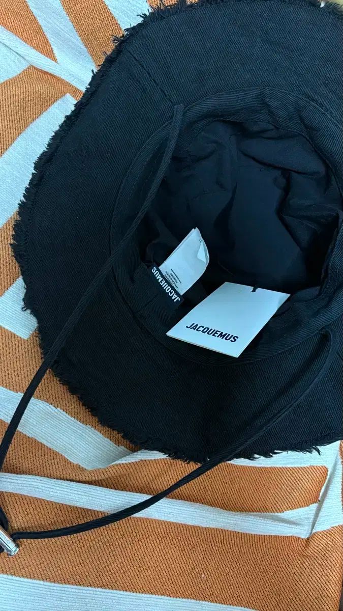 Jacquemus ル・ボブアーティチョークバケットハットブラック 楽天市場】JACQUEMUS ジャックムス バケットハット Le bob