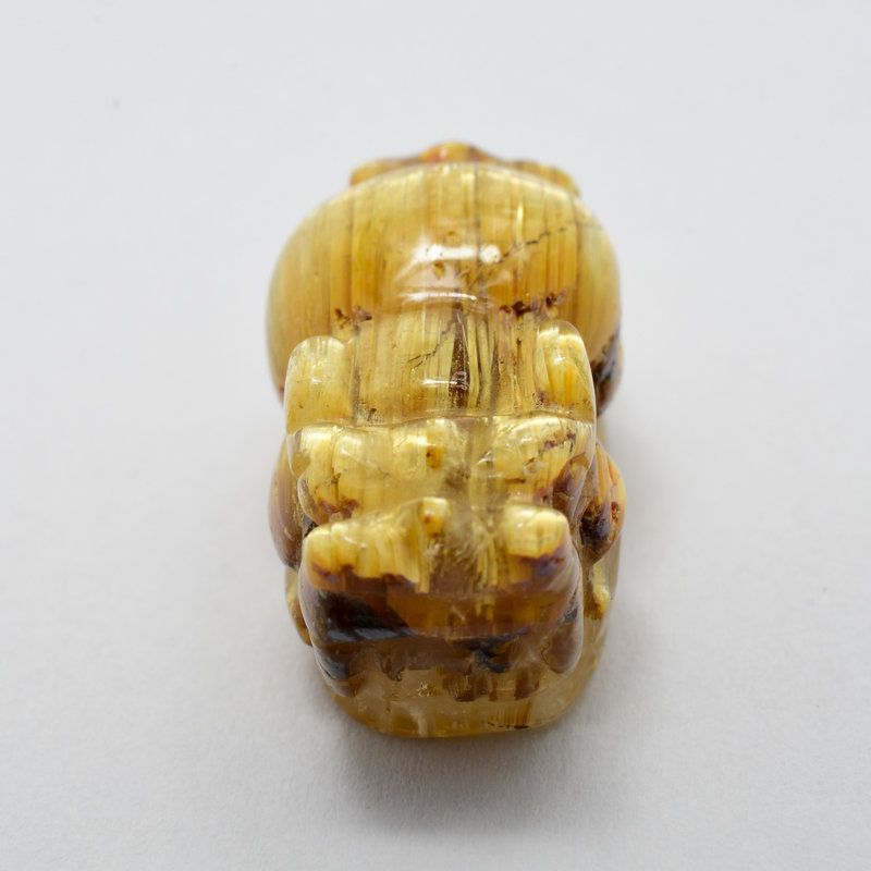 シャトヤンシー効果 輝きの巣窟 1点物 ゴールド タイチンルチル クォーツ 貔貅 ヒキュウ GHHKU6 3g 金運 仕事運 交渉 勝負運 邪気払い お守り ご褒美 天然石ビーズ 貫通穴あり ルチルクォーツ 効果 京海堂 天然石の卸 京の蔵 NEXPOTALLINN_EU