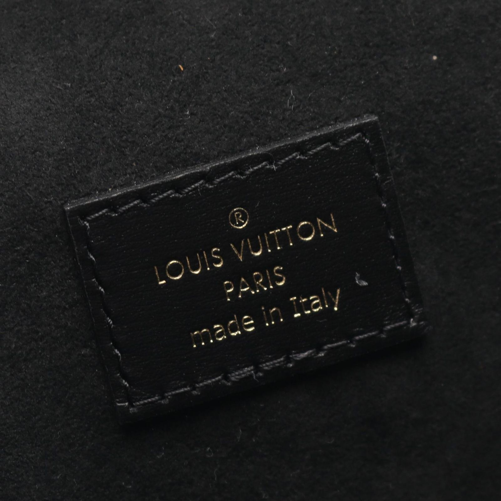 VUITTON