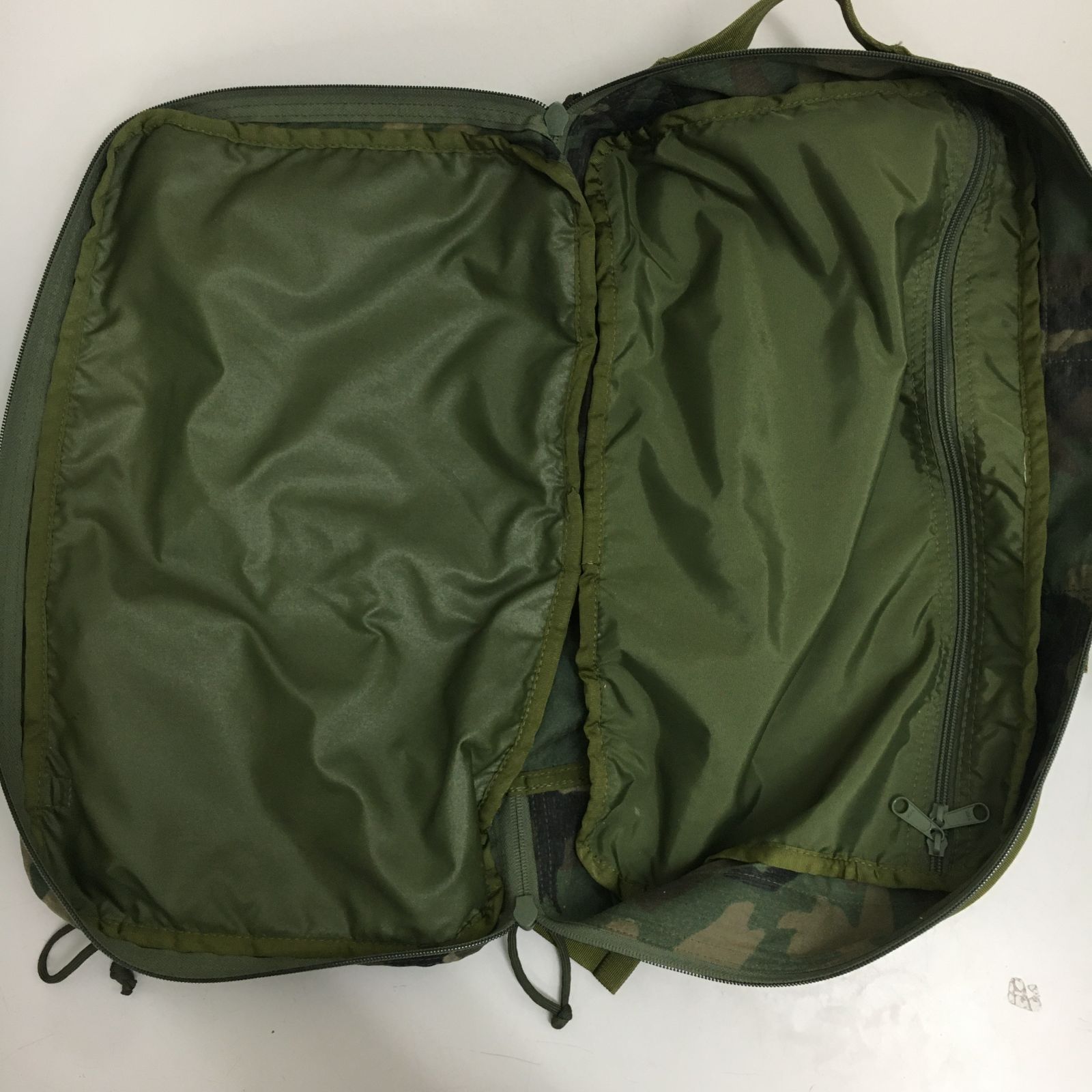 三沢店79】BRIEFING フライトライトシリーズ アルターパック リュック