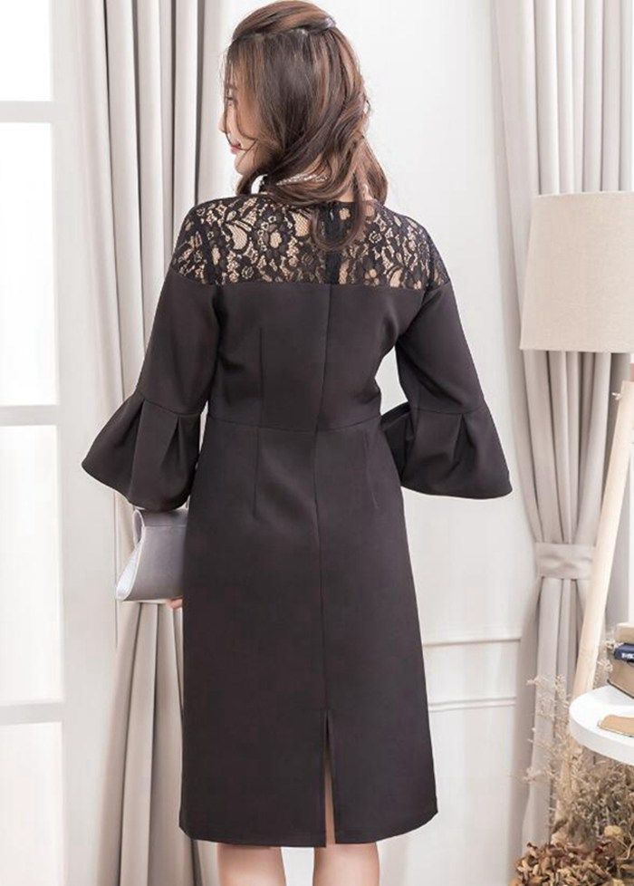 タイトワンピース