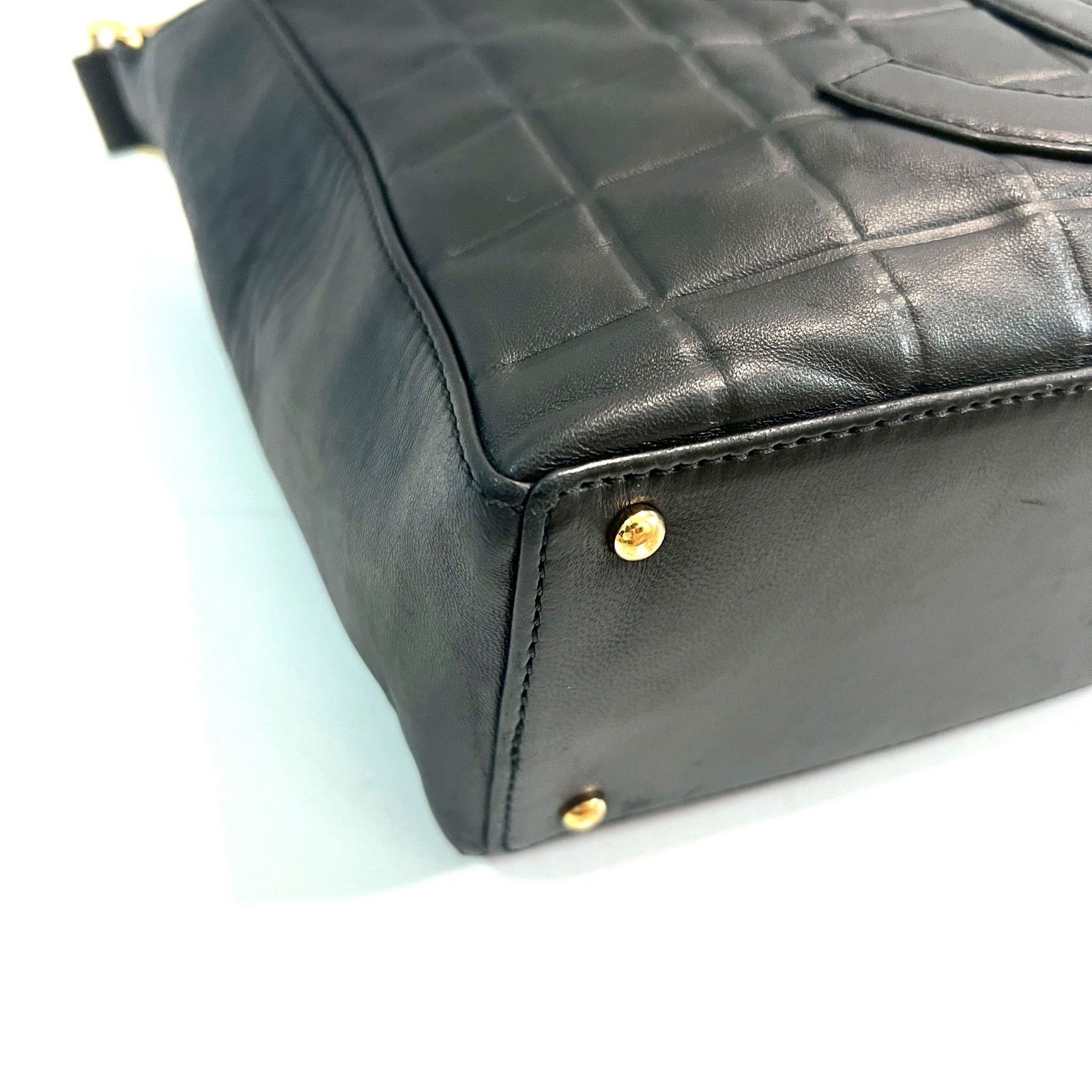 CHANEL シャネル ワンショルダーバッグ ハンド　チョコバー デカココマーク CHANEL シャネル ワンショルダーバッグ チョコバー デカココ