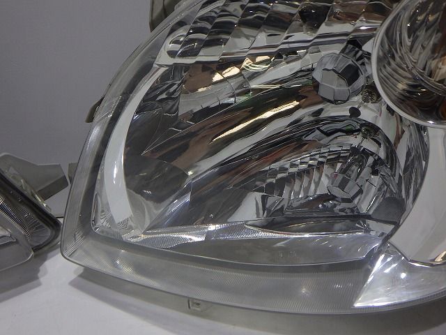 ラウム ヘッドライト左右 HID NCZ20 25 46-11 6 後期 コーティング 比較的 250910029