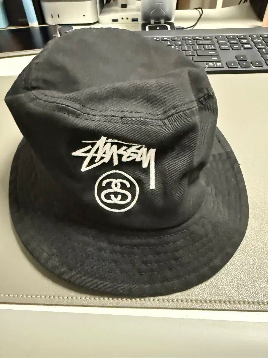 STUSSY ステューシー バケットハット バンジー