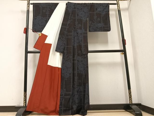 平和屋着物○本場結城紬 重要無形文化財 80亀甲 枝花文 正絹