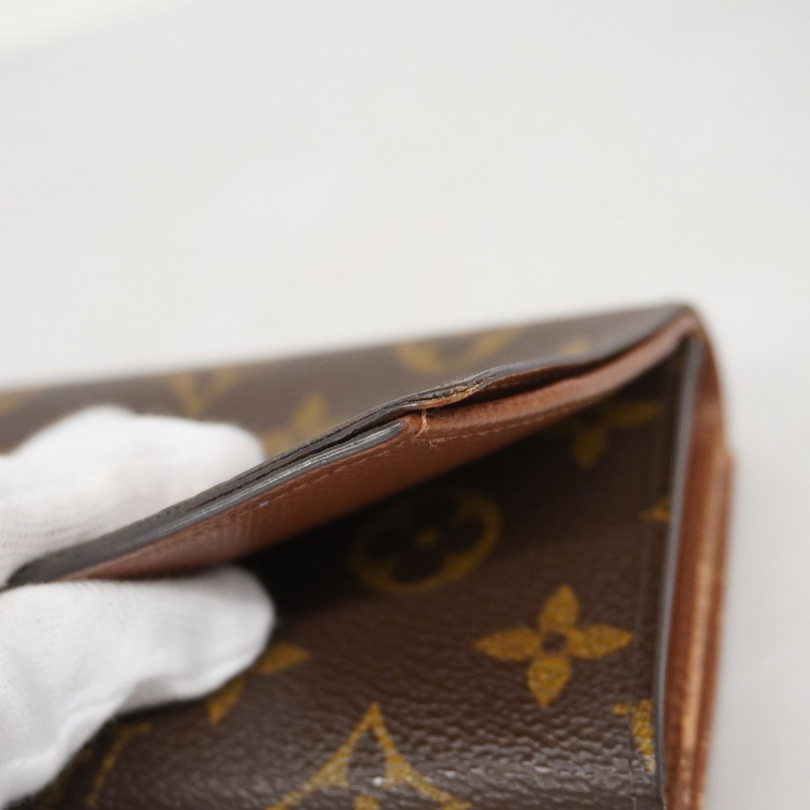 LOUIS VUITTON ルイヴィトン M61736 ポルトフォイユ・トレゾール 二