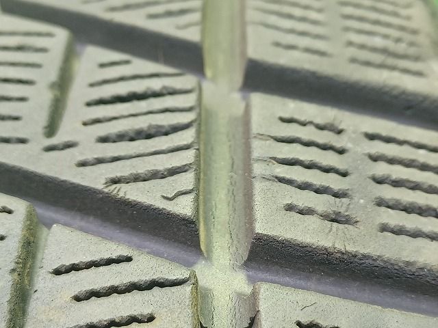 YOKOHAMA スタッドレス ヨコハマ アイスガードIG60 215 65R16 4本 2本6ミリ 2本7ミリ FFCRYSTALESIA_COM