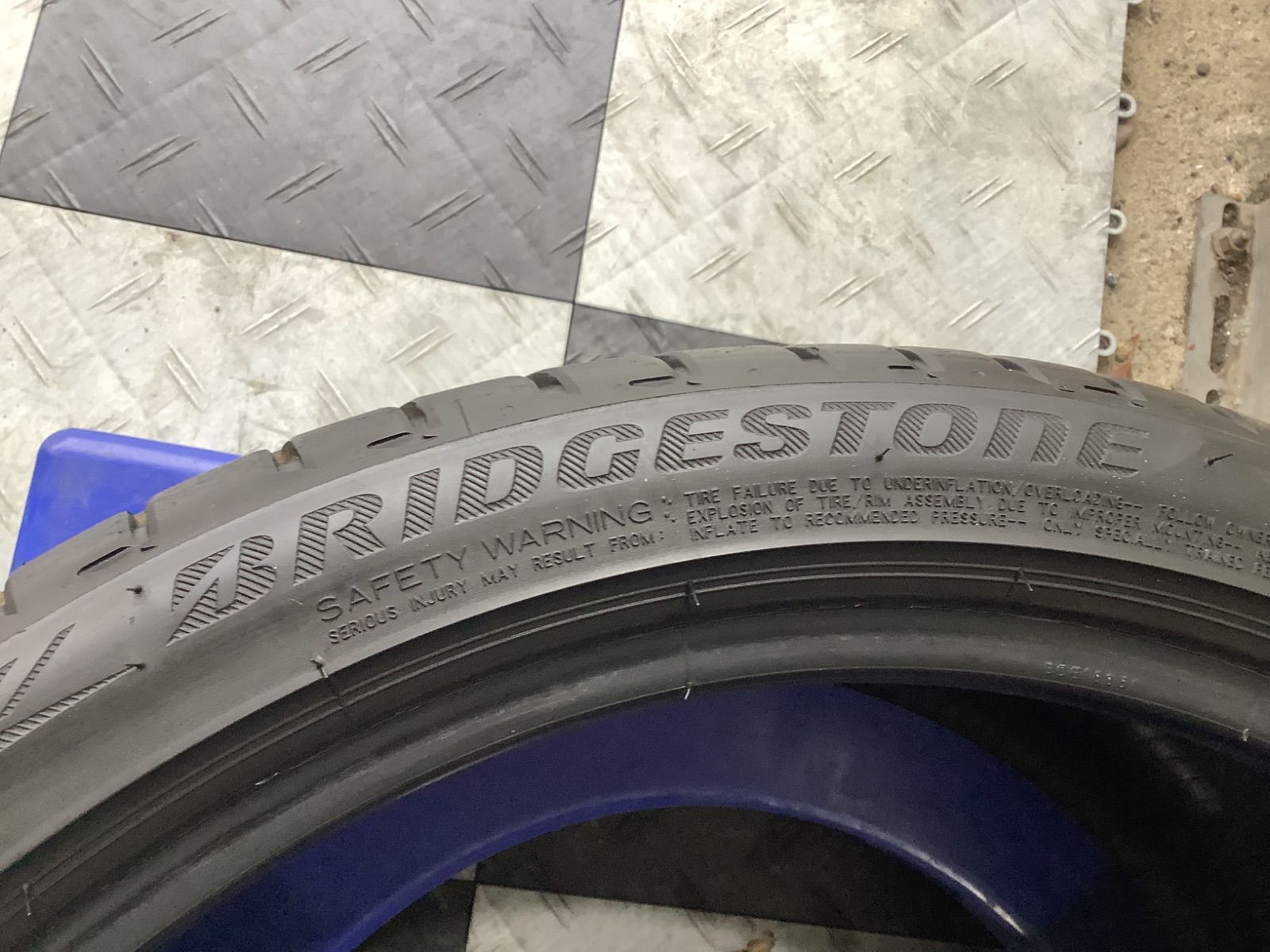 み 255 35R19 96Y 製 BRIDGESTONE POTENZA S001 AO ブリヂストン ポテンザ アウディ承認 タイヤ1本
