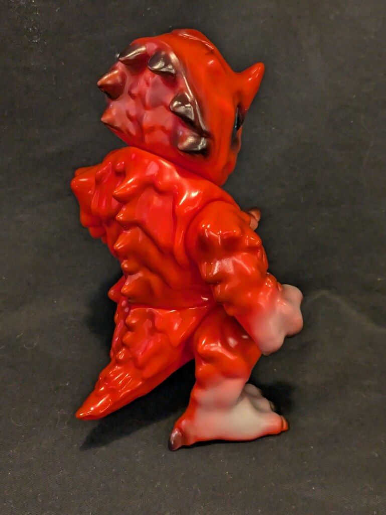 Ukydaydreamer ダイノワンアカセイケイキン ダイノワン 赤成型/黒/黄土