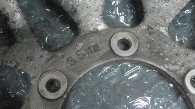 CB400 SUPER FOUR NC31 の フロントディスクローター 1757636301