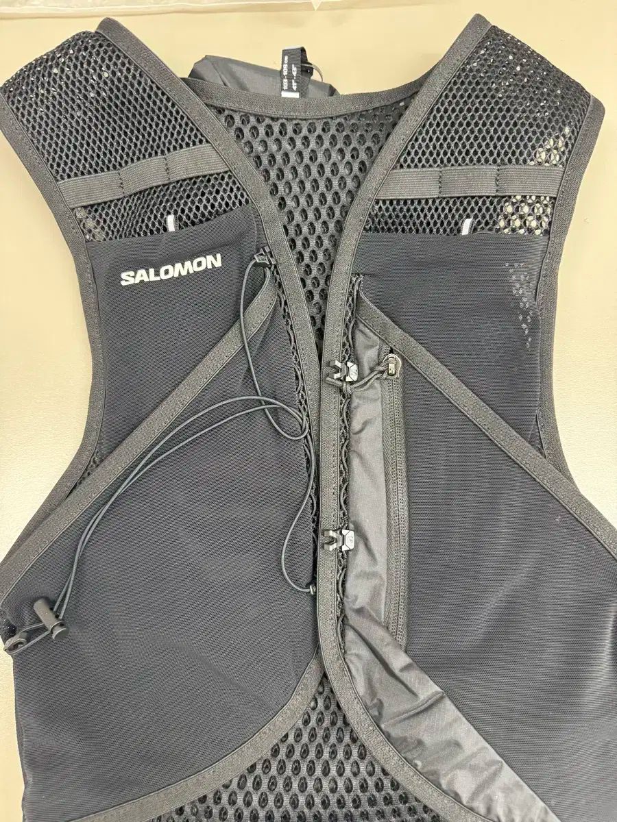 Salomon サロモン アクティブスキン 8 販売