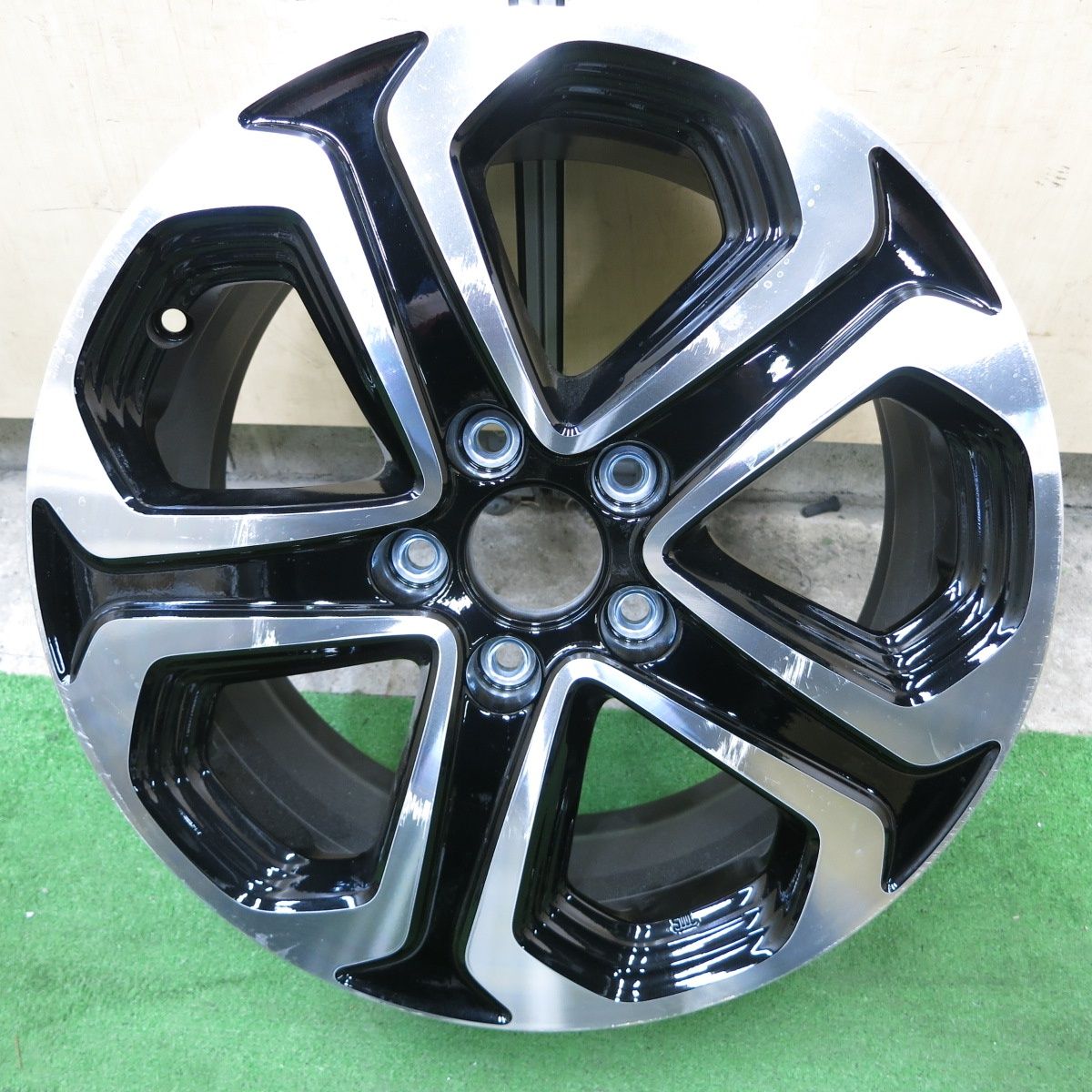 送料無料【ホンダ】ヴェゼル[純正]アルミホイール☆7J×16+55 PCD114.3-5