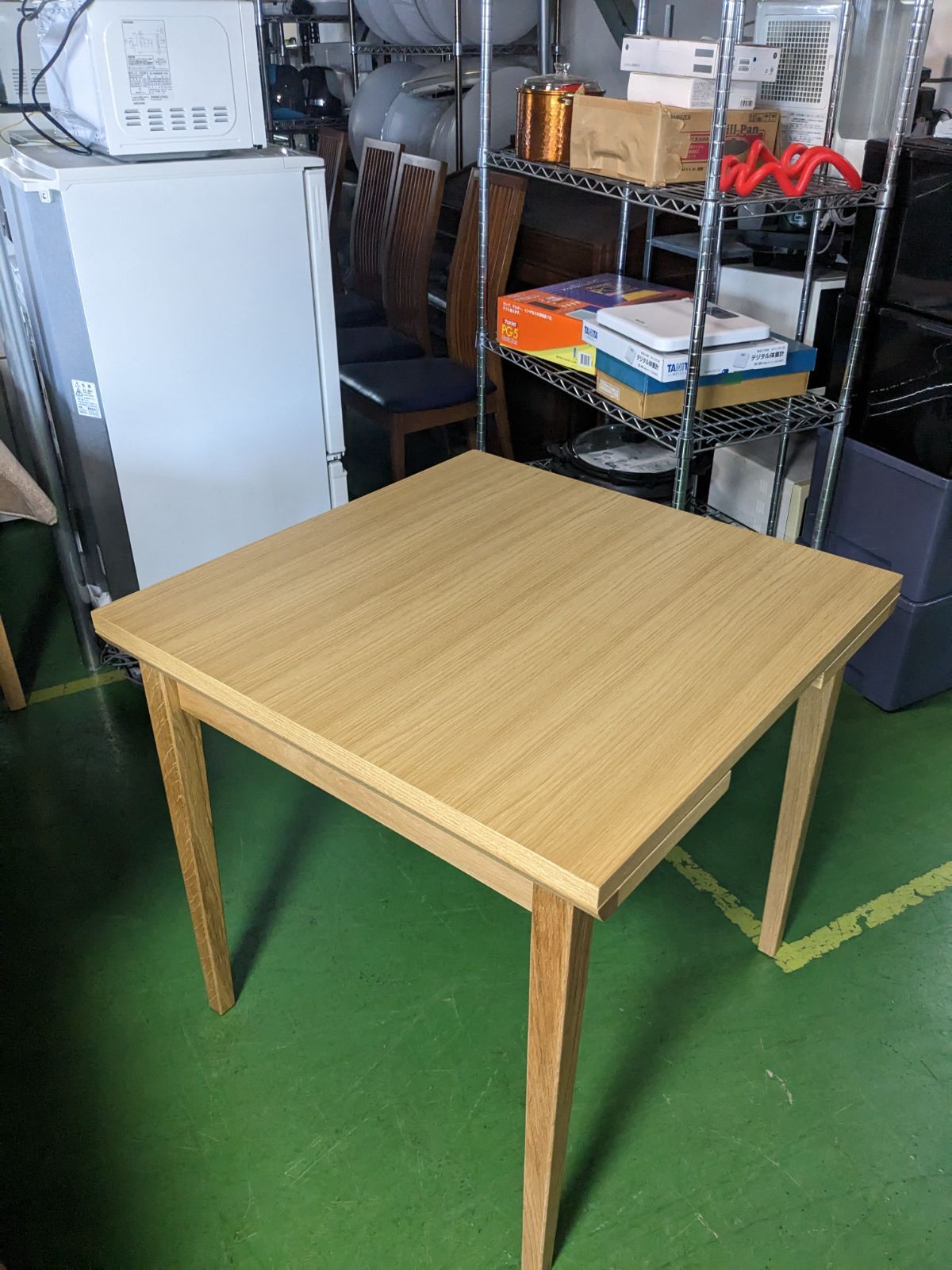 楽天市場】ダイニングテーブル 伸長式 75cm 正方形 伸縮 北欧 木製 折りたたみ 伸長式テーブル 75-120 コンパクト バタフライ 幅75  テーブル 木製 ブラウン ホワイト エクステンションテーブル バタフライテーブル シンプル 食卓 スクエア ひとり暮らし 2人用 【テーブル 