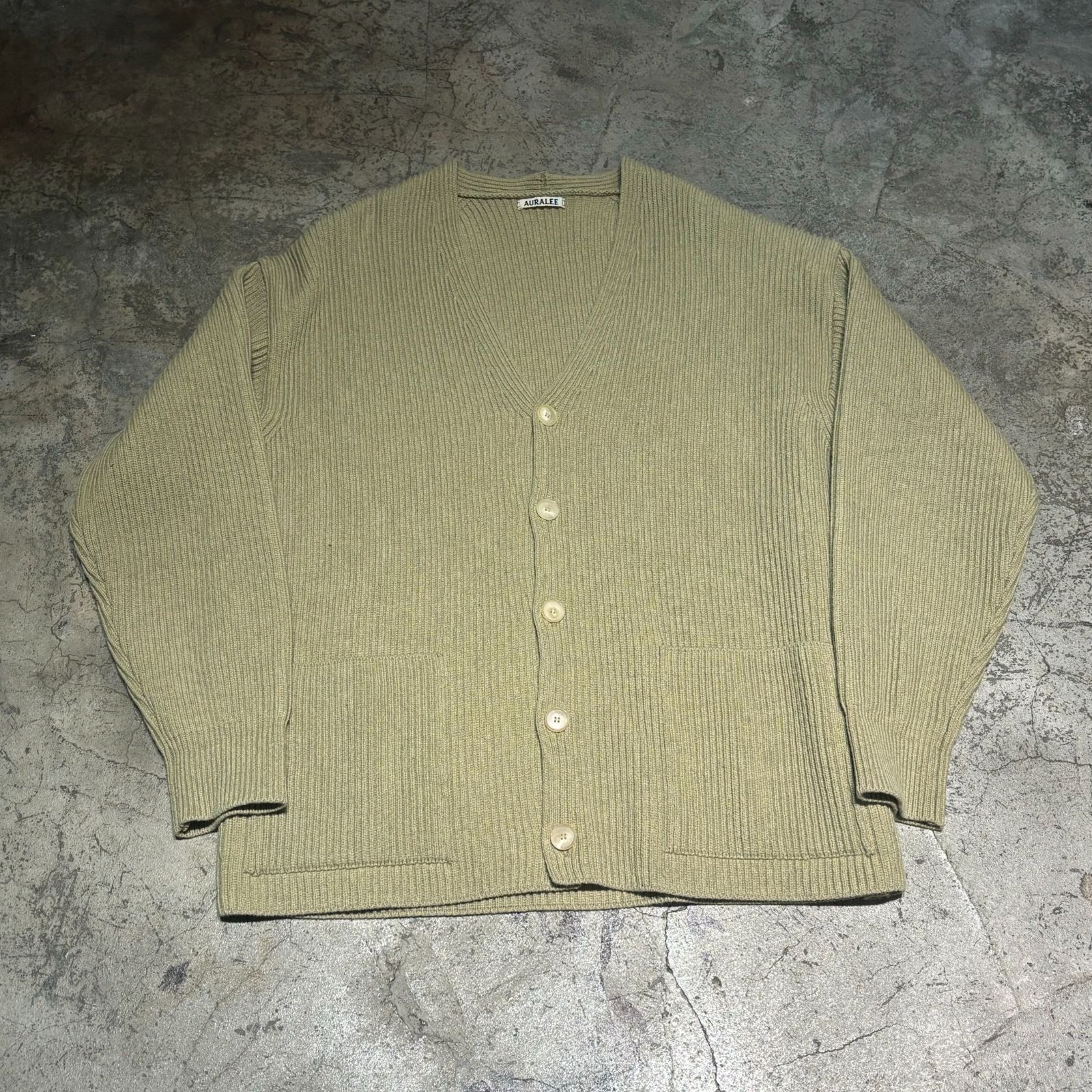AURALEE ベージュ ニットカーディガン AURALEE オーラリー ニット カーディガン 22AW