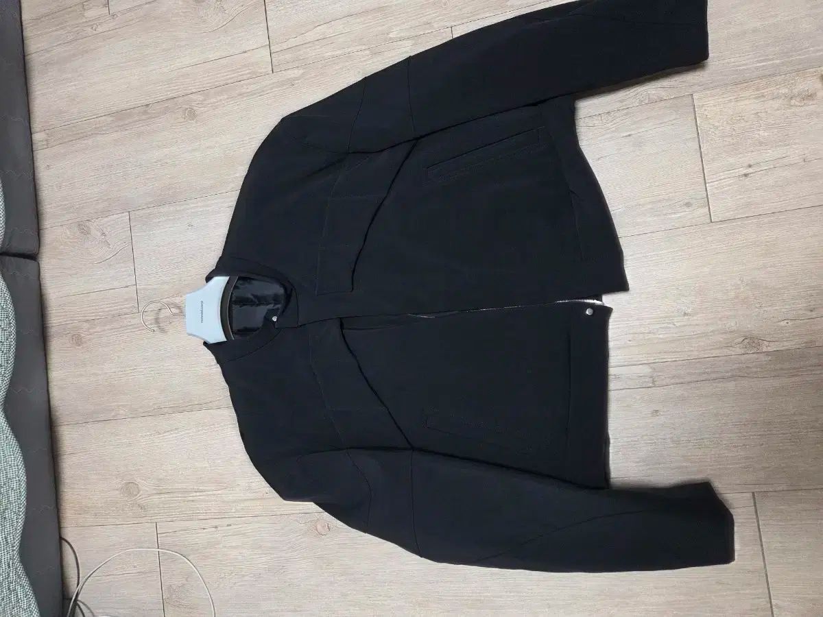 Nonnod FWパデッド クロップド ライダースジャケット