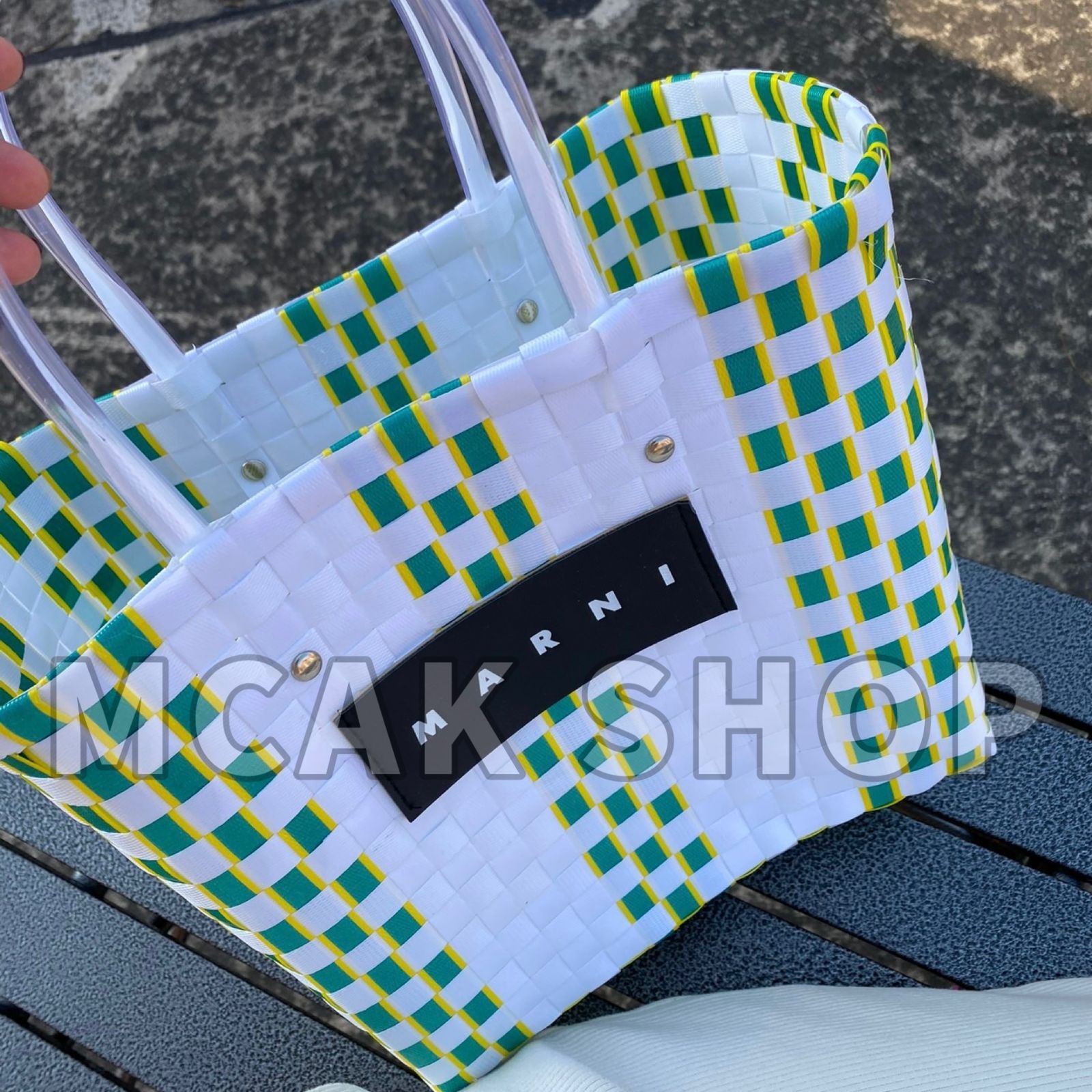 美品 MARNI MARKET マルニマーケット ファッション レディース バッグ ハンドバッグ ピクニックバッグ かごバッグ グリーン×ホワイト