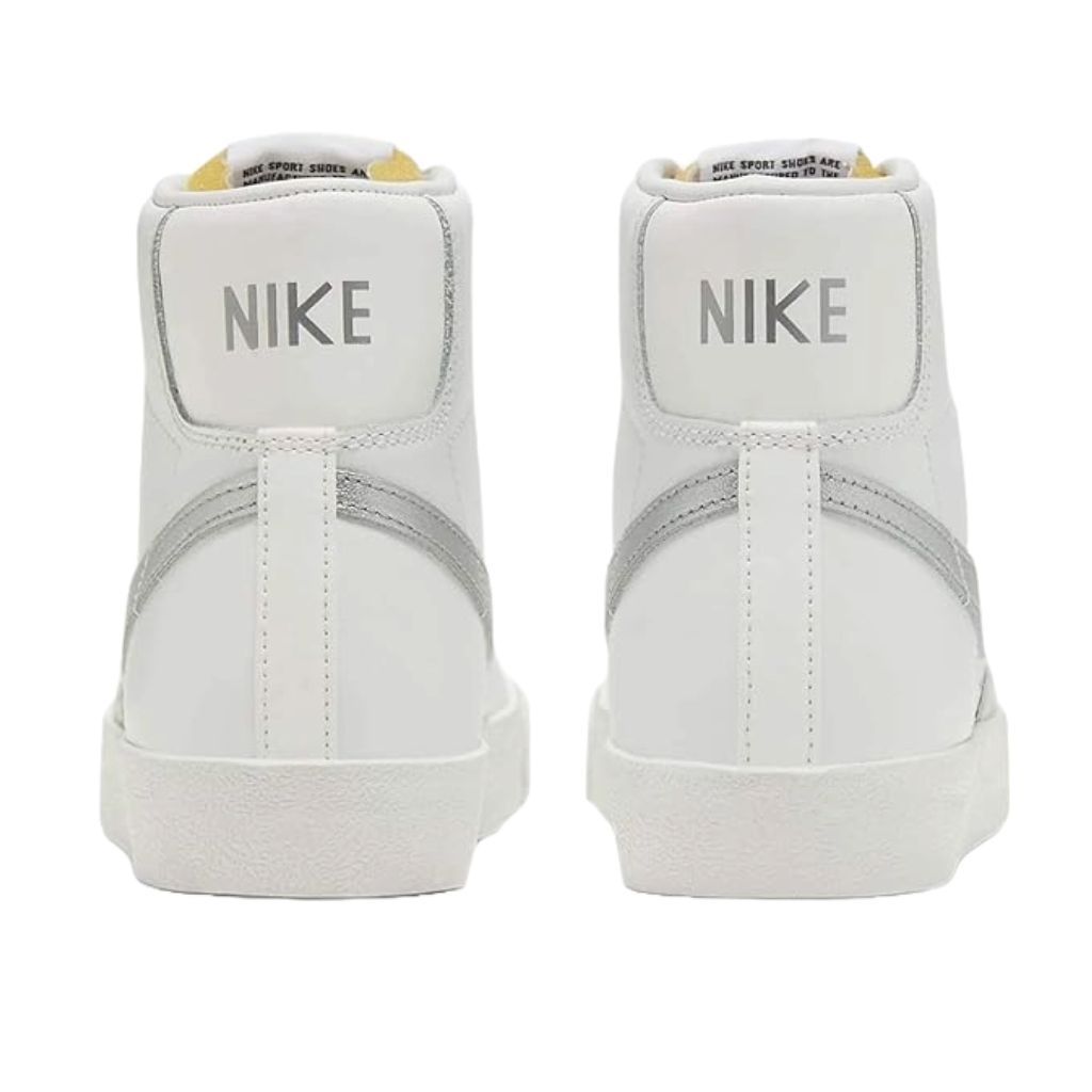 NIKE BLAZER MID '77 ナイキ ブレーザー MID '77 