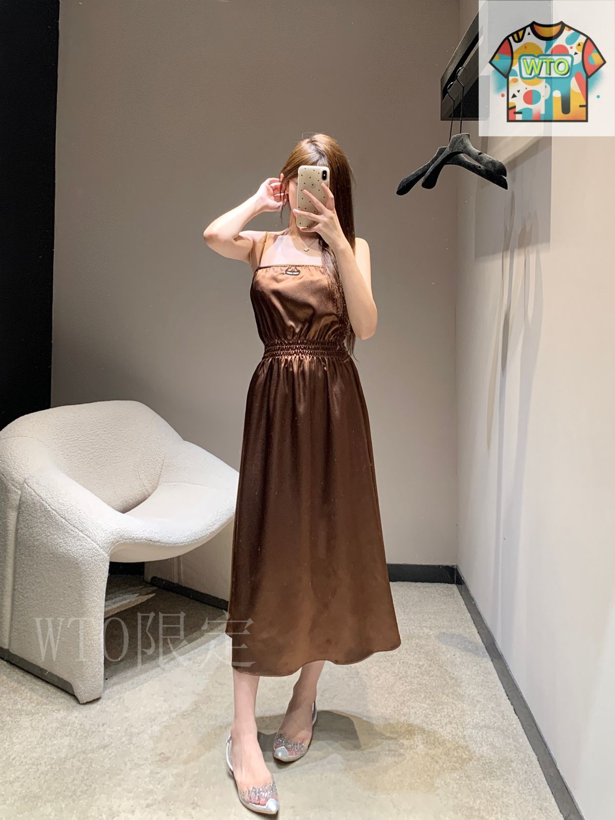 日本未発売*MIUMIU* シームレスドレス キャミソールワンピース 送料無料》 Miu Miu Stretch satin dress (MiuMiu/ワンピース